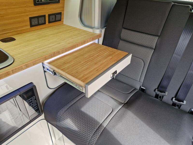 VOLKSWAGEN CAMPERVAN