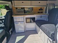 VOLKSWAGEN CAMPERVAN