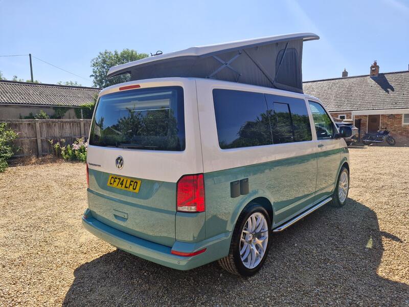 VOLKSWAGEN CAMPERVAN
