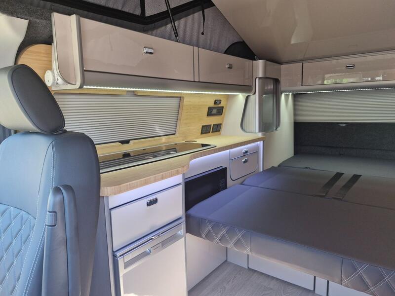 VOLKSWAGEN CAMPERVAN