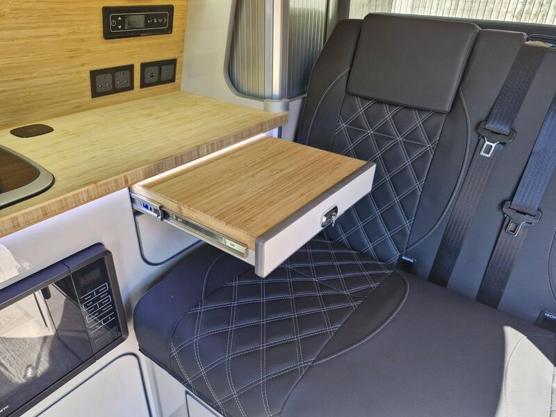 VOLKSWAGEN CAMPERVAN