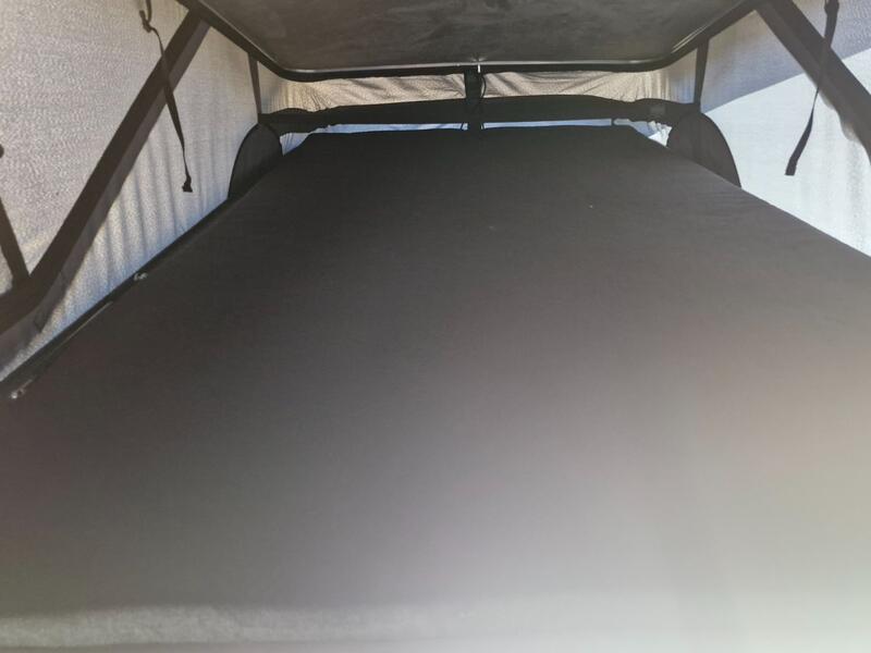 VOLKSWAGEN CAMPERVAN