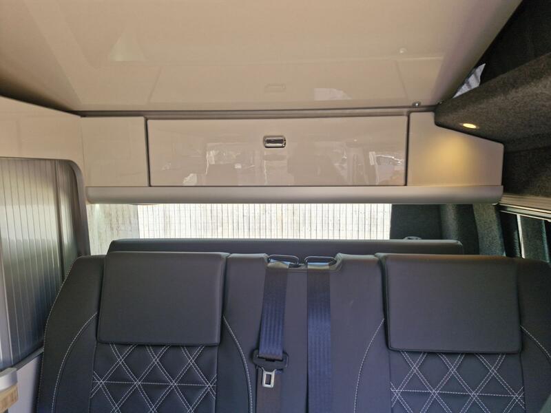VOLKSWAGEN CAMPERVAN