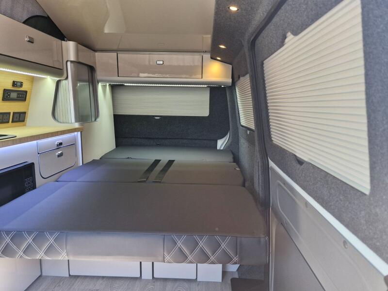 VOLKSWAGEN CAMPERVAN