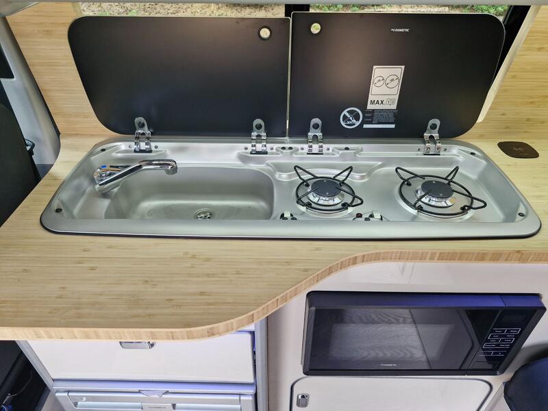 VOLKSWAGEN CAMPERVAN