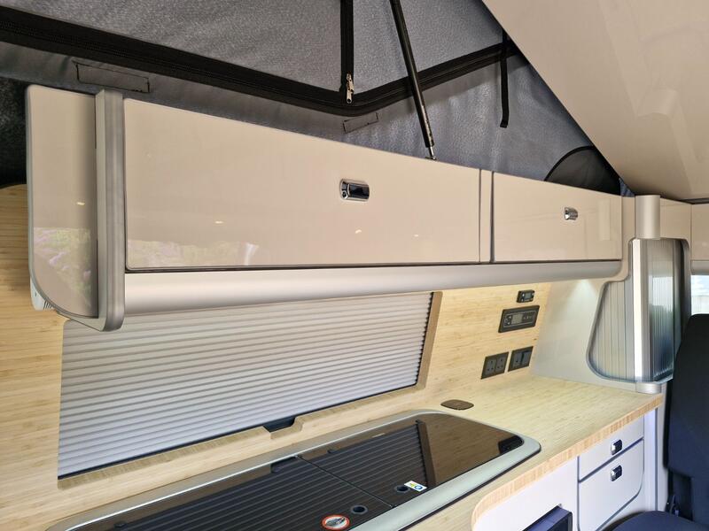 VOLKSWAGEN CAMPERVAN