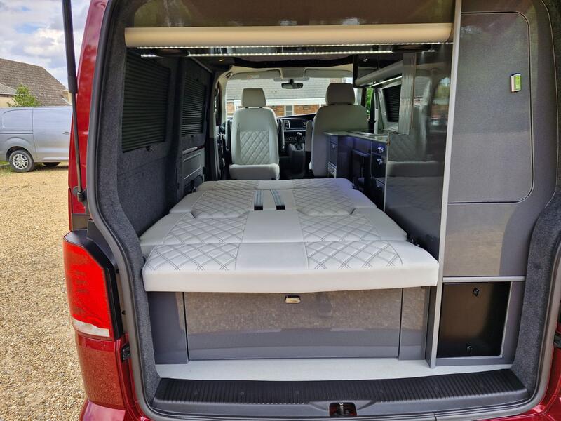 VOLKSWAGEN CAMPERVAN