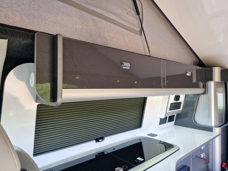 VOLKSWAGEN CAMPERVAN