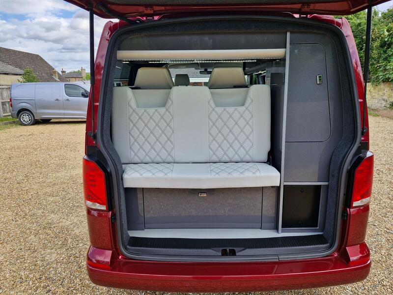 VOLKSWAGEN CAMPERVAN