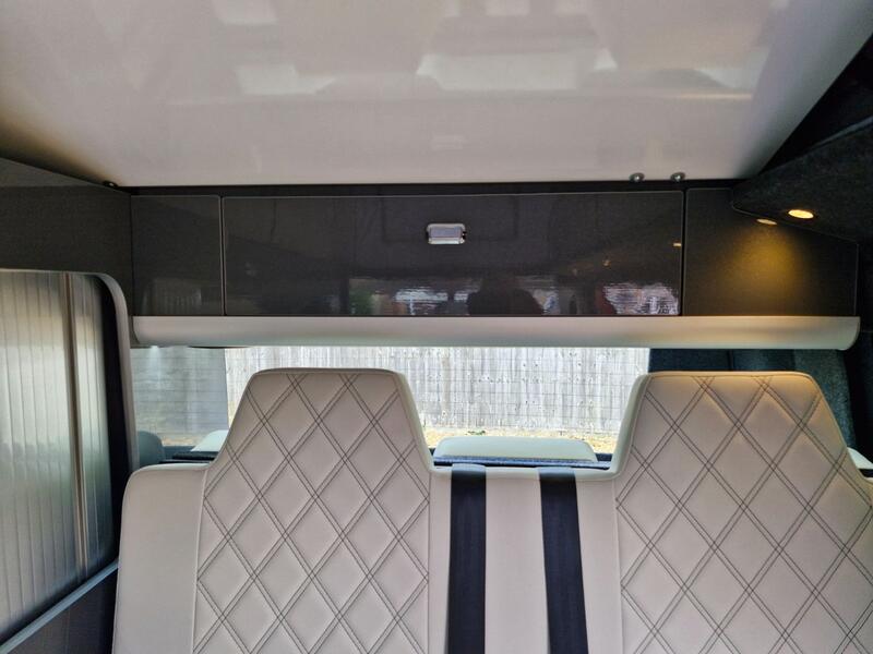 VOLKSWAGEN CAMPERVAN