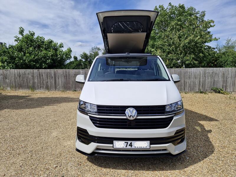 VOLKSWAGEN CAMPERVAN