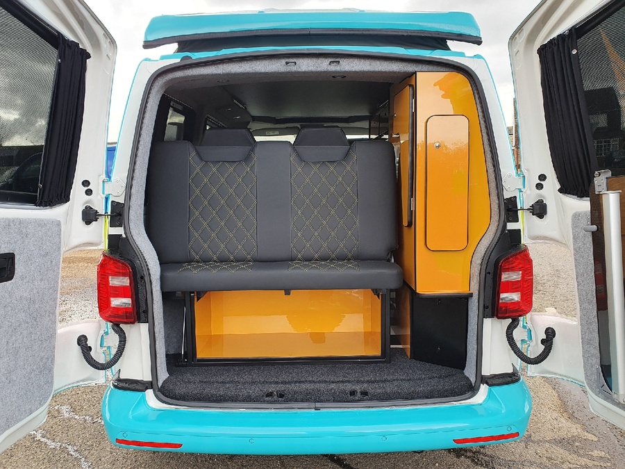 VOLKSWAGEN CAMPERVAN