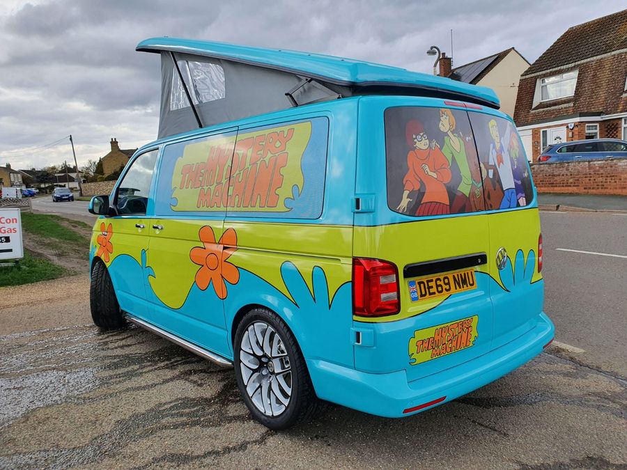 VOLKSWAGEN CAMPERVAN