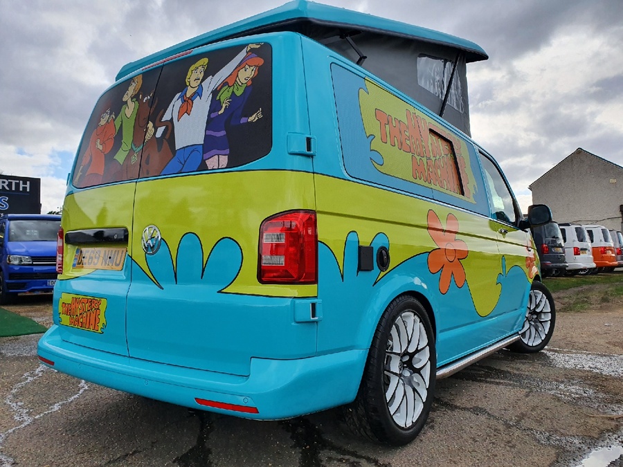 VOLKSWAGEN CAMPERVAN