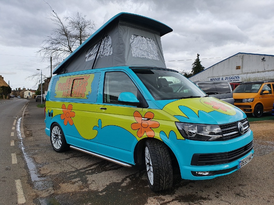 VOLKSWAGEN CAMPERVAN