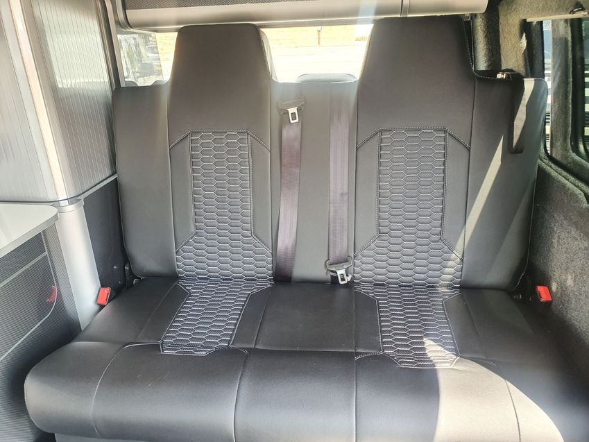 VOLKSWAGEN CAMPERVAN