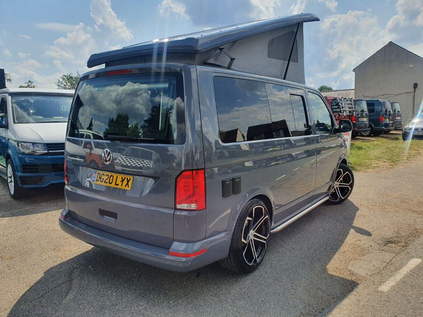 VOLKSWAGEN CAMPERVAN