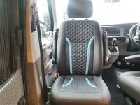 VOLKSWAGEN CAMPERVAN
