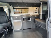 VOLKSWAGEN CAMPERVAN