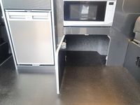 VOLKSWAGEN CAMPERVAN