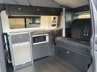 VOLKSWAGEN CAMPERVAN