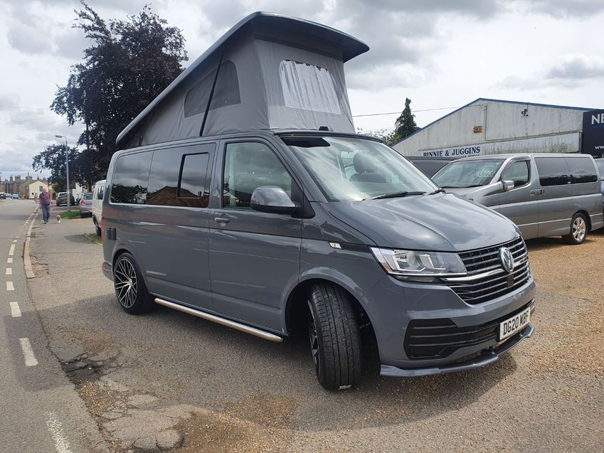 VOLKSWAGEN CAMPERVAN