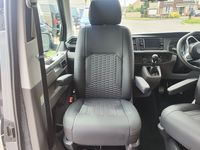 VOLKSWAGEN CAMPERVAN