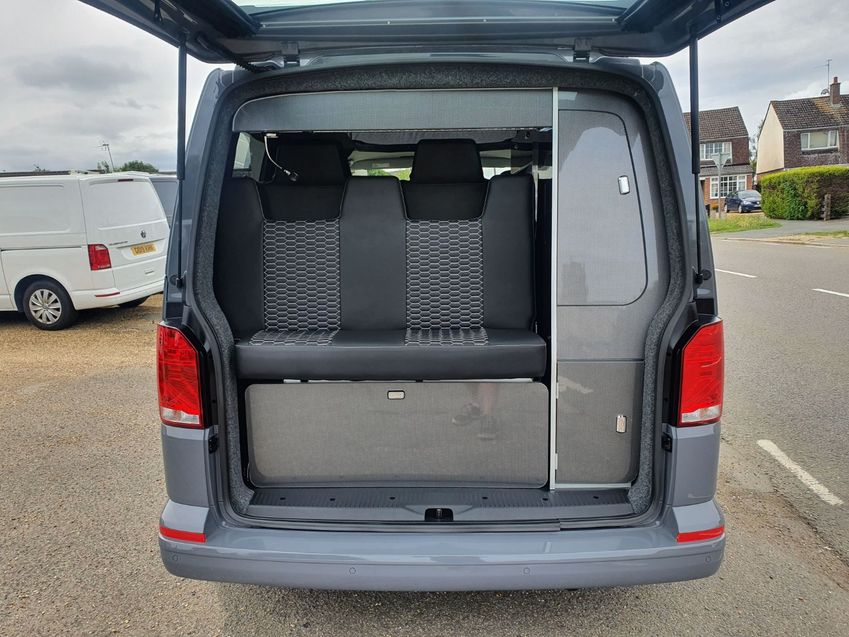 VOLKSWAGEN CAMPERVAN