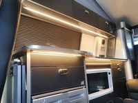 VOLKSWAGEN CAMPERVAN