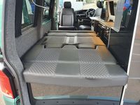 VOLKSWAGEN CAMPERVAN