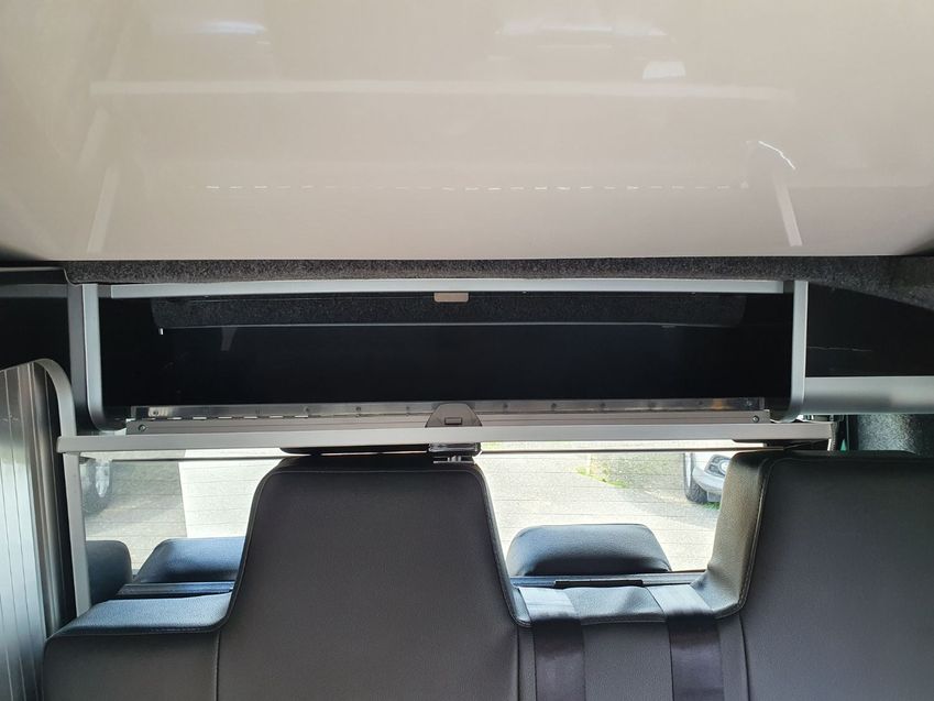 VOLKSWAGEN CAMPERVAN