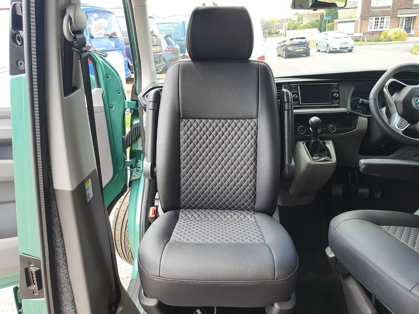 VOLKSWAGEN CAMPERVAN