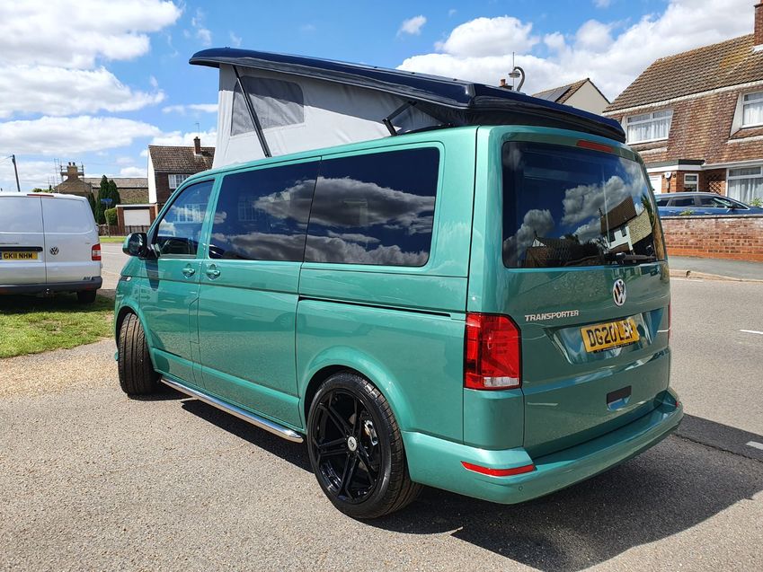 VOLKSWAGEN CAMPERVAN