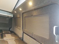 VOLKSWAGEN CAMPERVAN