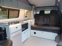 VOLKSWAGEN CAMPERVAN