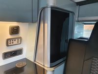 VOLKSWAGEN CAMPERVAN