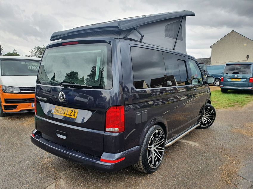 VOLKSWAGEN CAMPERVAN