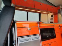 VOLKSWAGEN CAMPERVAN