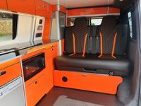 VOLKSWAGEN CAMPERVAN
