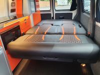 VOLKSWAGEN CAMPERVAN