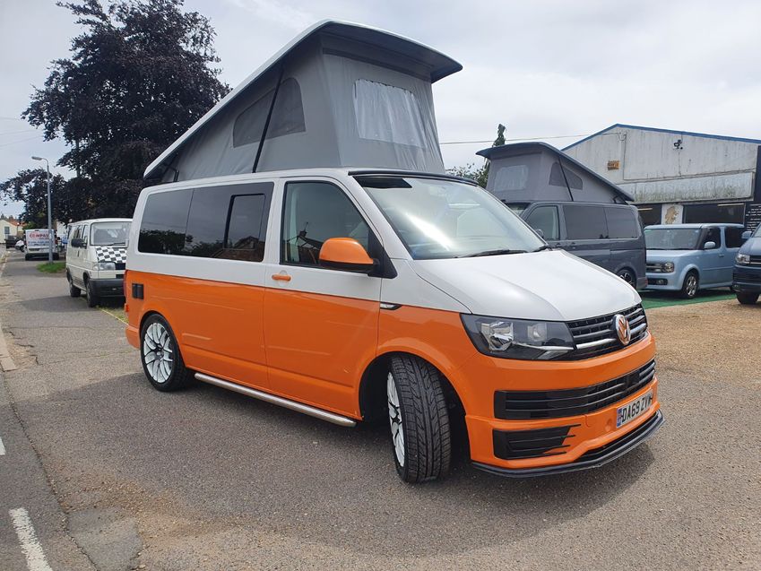 VOLKSWAGEN CAMPERVAN