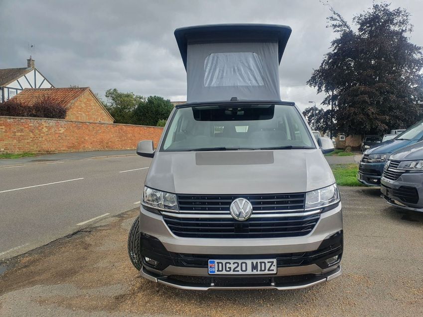 VOLKSWAGEN CAMPERVAN