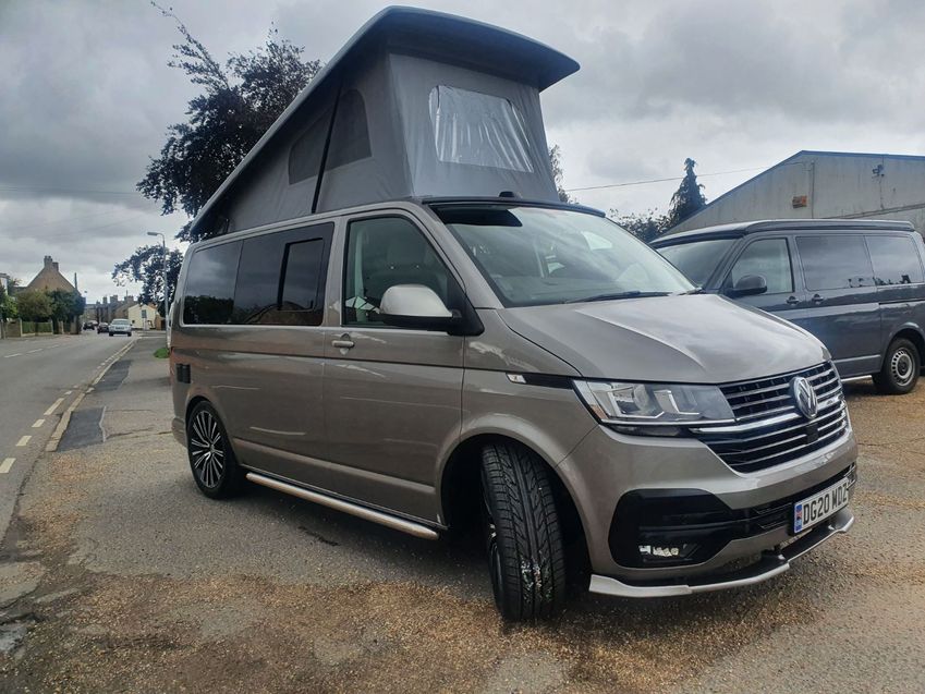 VOLKSWAGEN CAMPERVAN