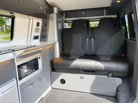 VOLKSWAGEN CAMPERVAN