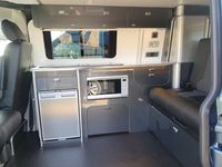 VOLKSWAGEN CAMPERVAN