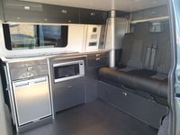 VOLKSWAGEN CAMPERVAN