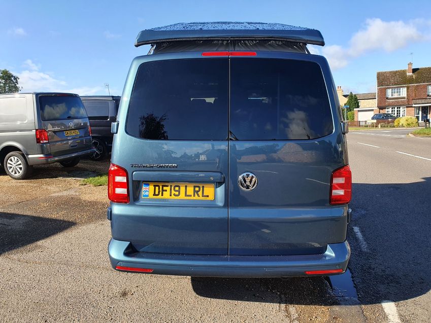 VOLKSWAGEN CAMPERVAN