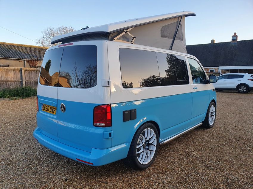 VOLKSWAGEN CAMPERVAN