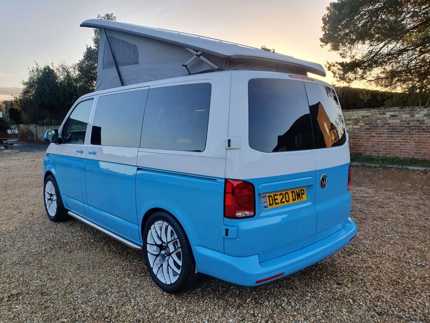 VOLKSWAGEN CAMPERVAN