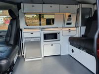 VOLKSWAGEN CAMPERVAN